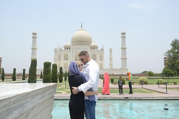 Private Half Day Taj Mahal Tour from Delhi by a/c Car.