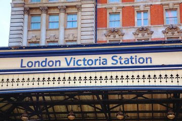 Heathrow Airport to Kensington and Earls Court Private One Way Transfer