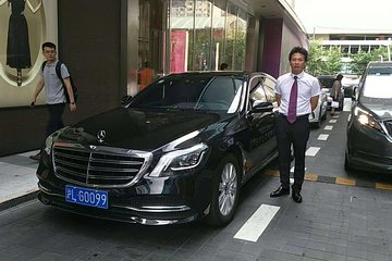 Chauffeur service, Limousine airport transfer in Shanghai-English speaking