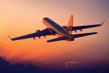 Transfer Lisbon Airport to Lisbon Center