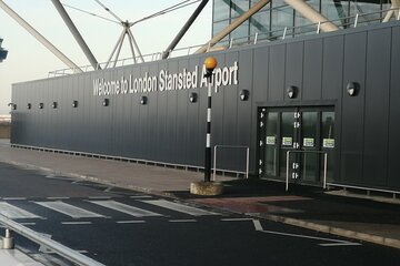 Private Transfer from Stansted Airport to Portsmouth Port