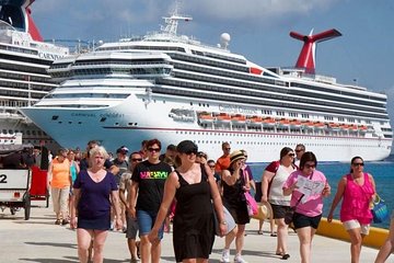 Kuala Lumpur Cruise Excursion: Guided Full Day 16 Attractions Sightseeing Tour