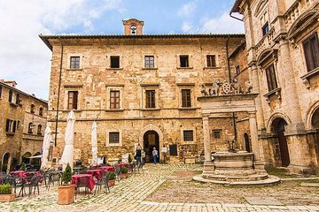 Private Transfer: Fiumicino Airport (FCO) to Montepulciano or vice versa
