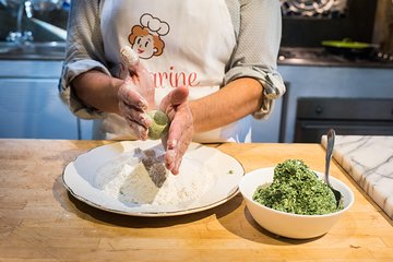 Name your recipe: food market tour and workshop with a Cesarina in Pisa