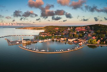 Discover Klaipeda & Admire Nature's Beauty at the Curonian Spit Private Tour