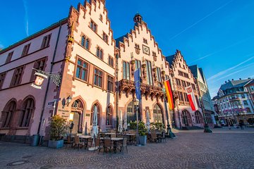 Frankfurt's Past and Present with a Local