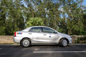 Delhi Airport to City Hotel Transport