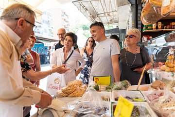 Small-group Street food tour in Altamura