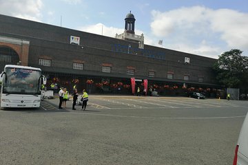 Private Transfer from Heathrow Airport to London Tilbury Cruise Terminal